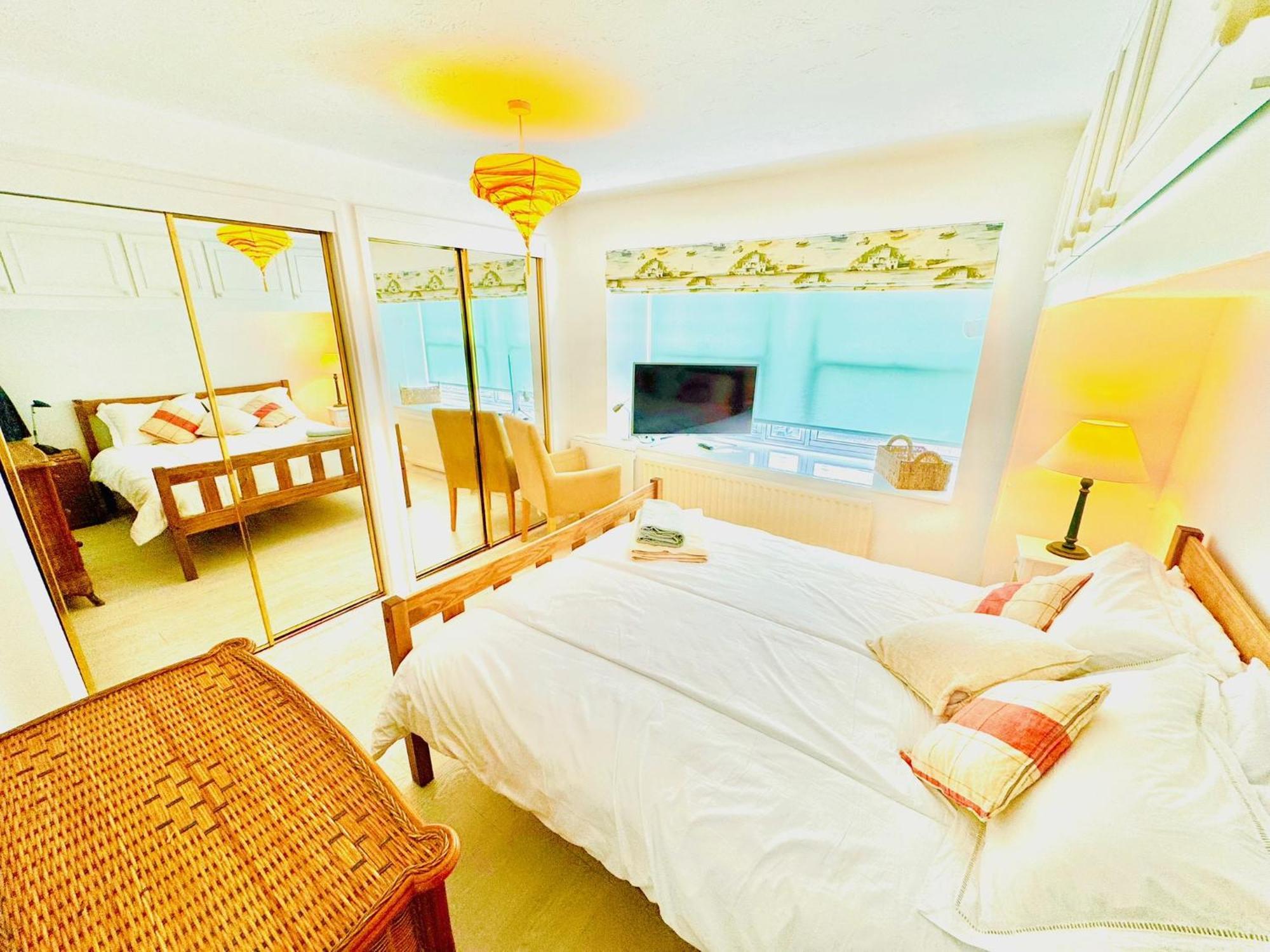 Bright & Smart 2 King-sized Bedroom Haven By The Thames & Battersea Park Appartement *